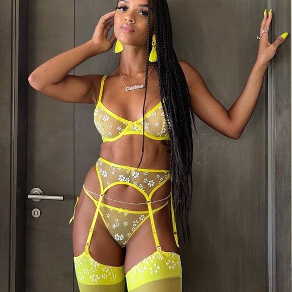 Savage X Fenty Accessories - Savage X Fenty Daisy Yellow Puff Daisy Garter Belt